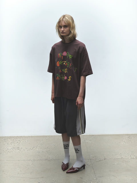 MORE VEGETABLES TEE