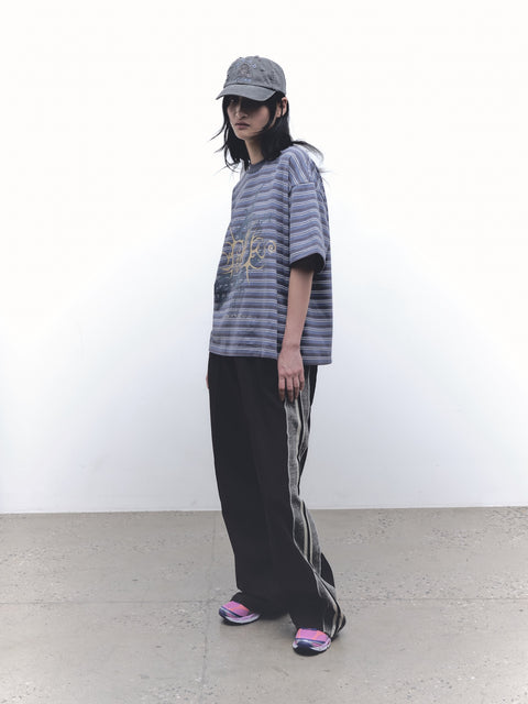 TRIBAL GIFT STRIPE TEE