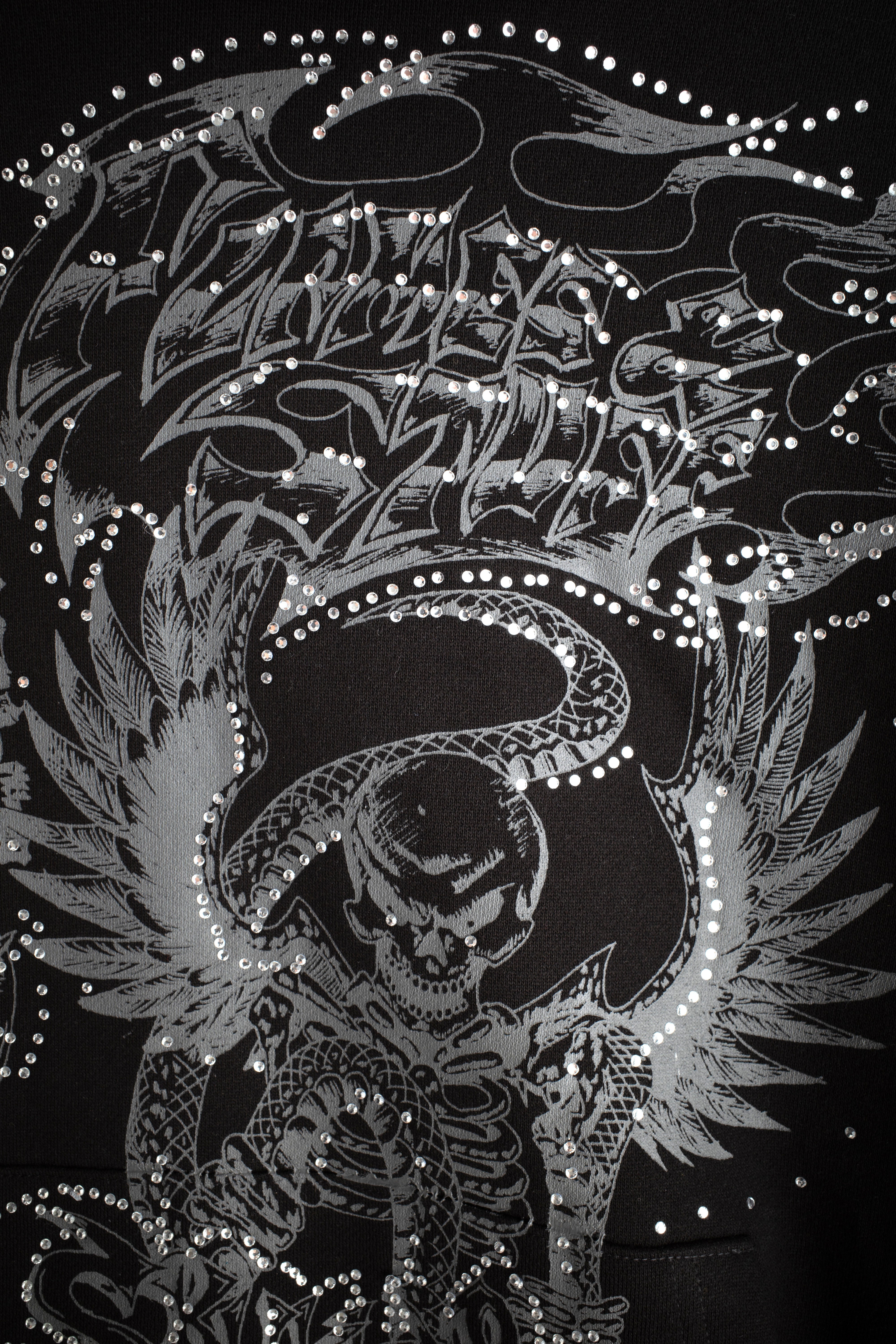 FLAMES & STUFF HOODIE BLACK – JUNGLES