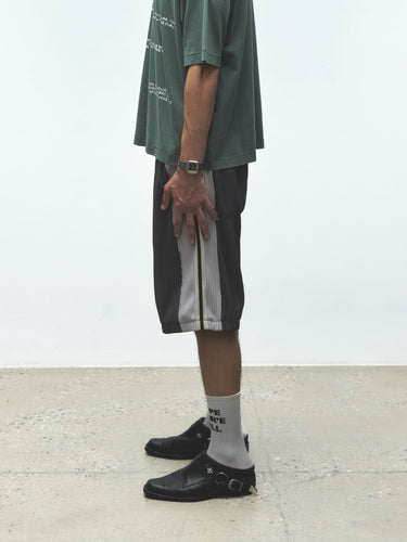 Weave Trim Pleat Short