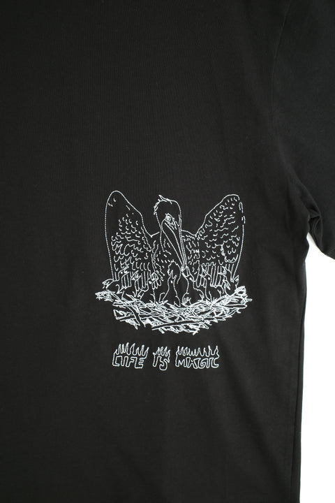 LIFE IS MAGICK TEE- BLACK